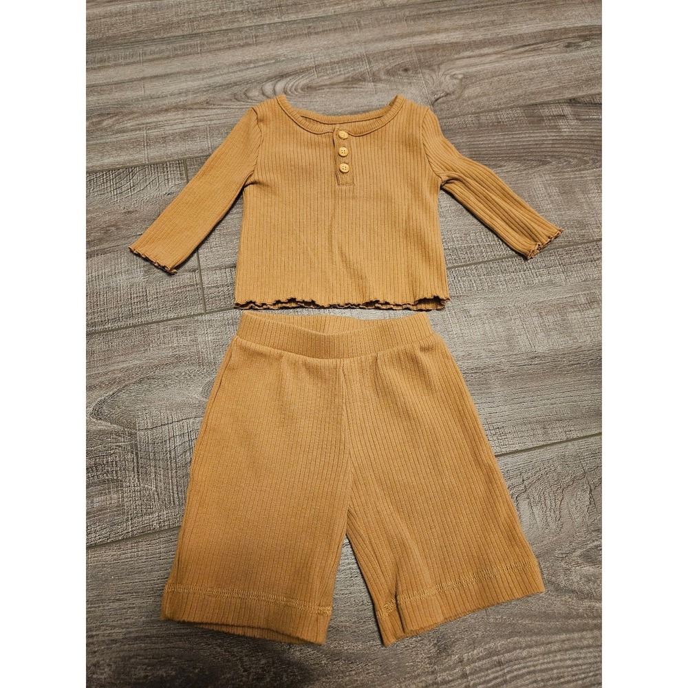 Little co‎ baby girl set 3 mos